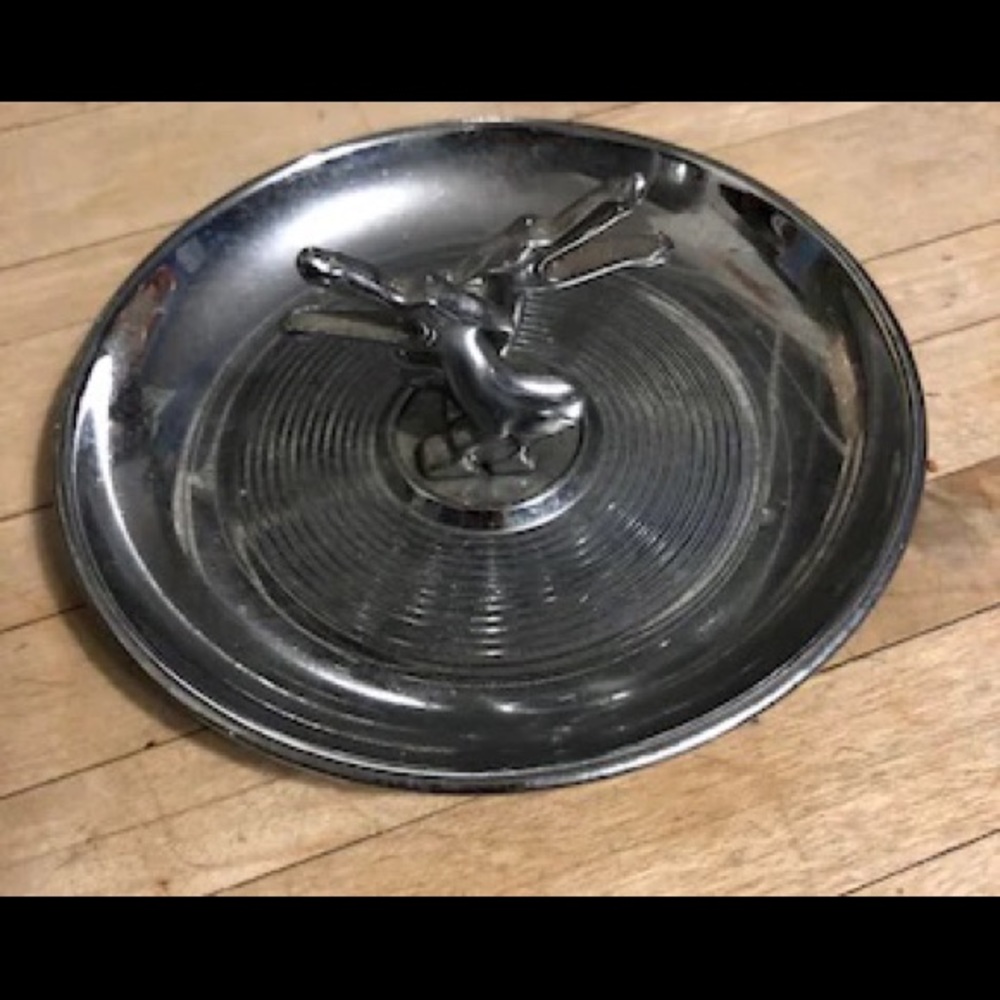 Vintage pelican pincherette ashtray midcentury modern